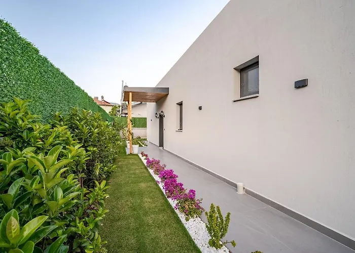 Villa Alina *