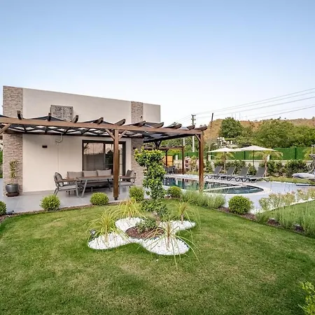 Alina 别墅 费特希耶